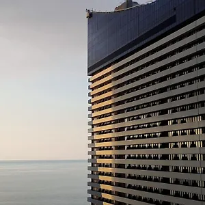Seaside In Orbi Апартаменты Батуми