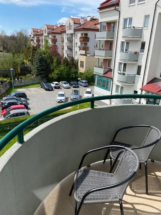 Bella Casa Economy Apartment - 117A Kobierzynska Kraków 0*,  Polska