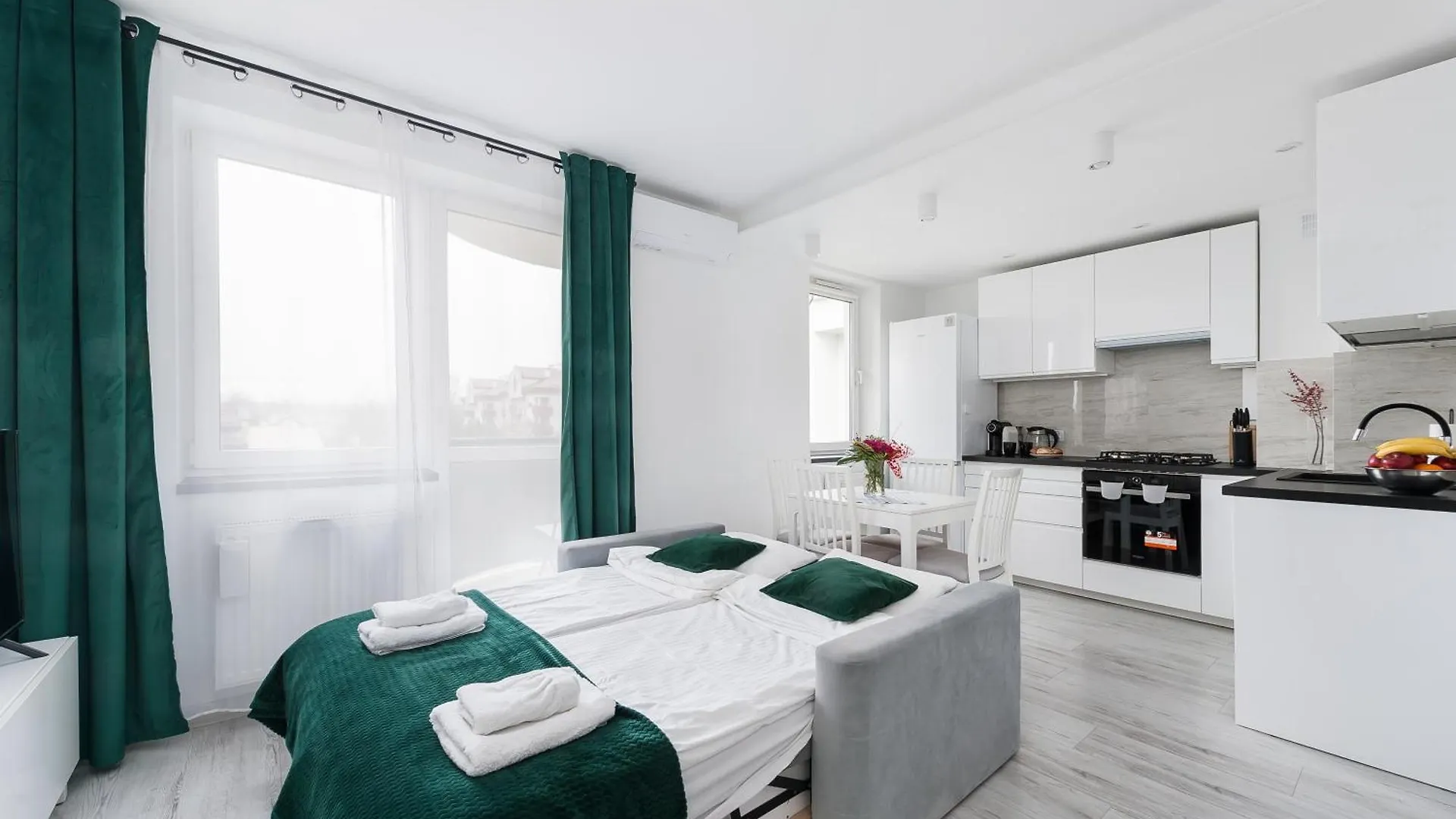 Bella Casa Economy Apartment - 117A Kobierzynska Kraków
